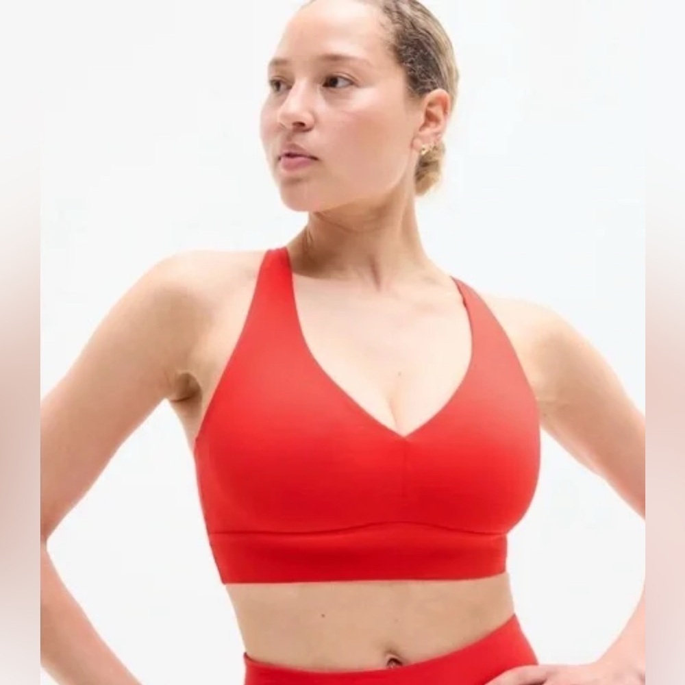 NWT Athleta Solace Cardinal Bra Size Large Best for D-DD Cups